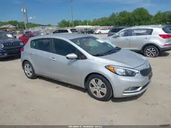 KNAFK5A87G5577818 2016 KIA FORTE