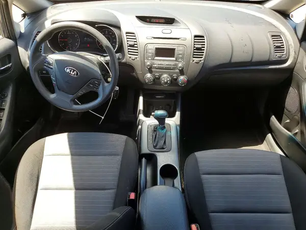 KNAFK5A87G5635524 2016 KIA FORTE - Image 8