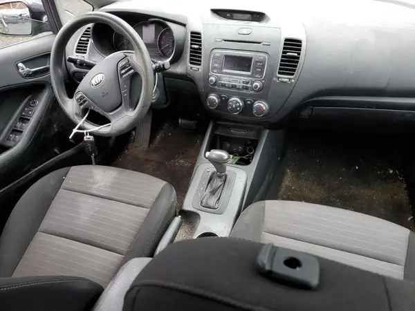 KNAFK5A87G5636124 2016 KIA FORTE - Image 8