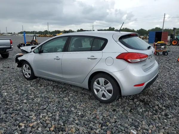 KNAFK5A87G5637239 2016 KIA FORTE - Image 2