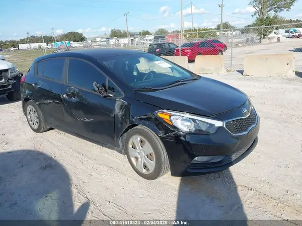 KNAFK5A87G5648676 2016 KIA FORTE - Image 1