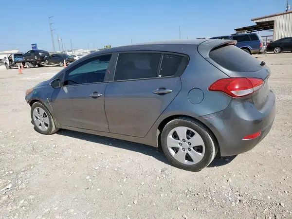 KNAFK5A87G5652906 2016 KIA FORTE - Image 2