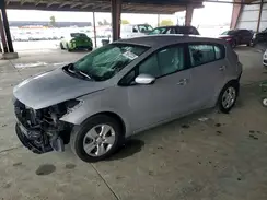 KNAFK5A87H5670940 2017 KIA FORTE