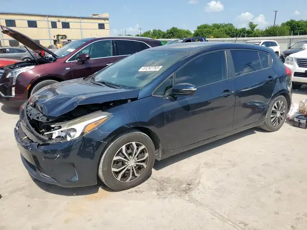 KNAFK5A87H5681937 2017 KIA FORTE - Image 1