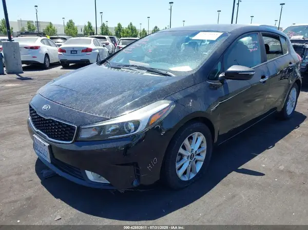 KNAFK5A87H5690878 2017 KIA FORTE - Image 2