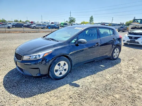 KNAFK5A87H5694915 2017 KIA FORTE - Image 1