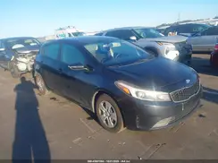 KNAFK5A87H5699824 2017 KIA FORTE