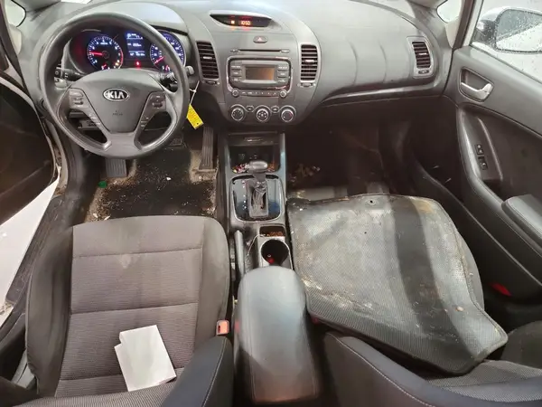 KNAFK5A87J5772955 2018 KIA FORTE - Image 8