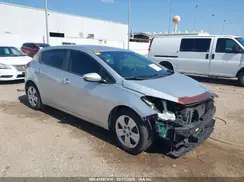KNAFK5A88G5524416 2016 KIA FORTE