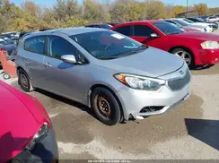 KNAFK5A88G5527056 2016 KIA FORTE