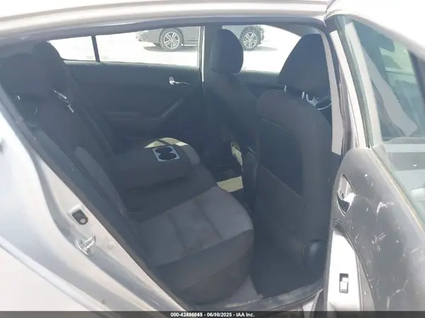 KNAFK5A88G5575611 2016 KIA FORTE - Image 8