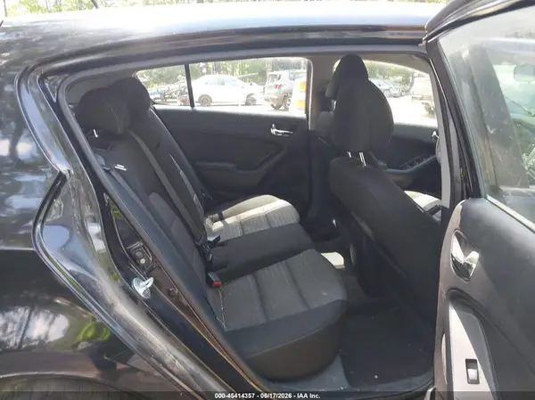 KNAFK5A88G5603956 2016 KIA FORTE - Image 8