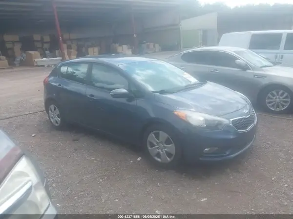 KNAFK5A88G5606968 2016 KIA FORTE - Image 1