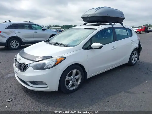 KNAFK5A88G5625908 2016 KIA FORTE - Image 2