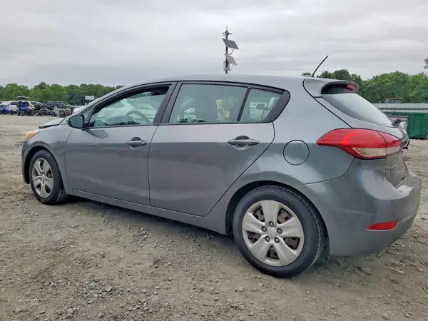 KNAFK5A88G5635595 2016 KIA FORTE - Image 2