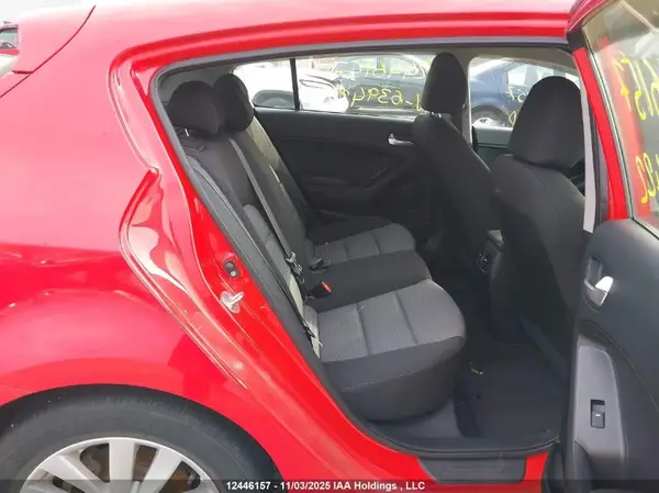 KNAFK5A88G5639422 2016 KIA FORTE - Image 8