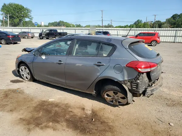 KNAFK5A88G5643986 2016 KIA FORTE - Image 2