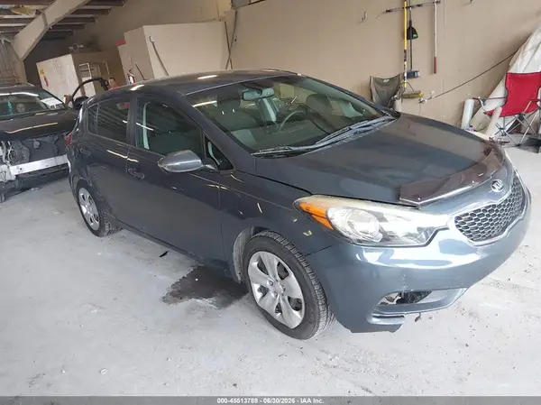KNAFK5A88G5648816 2016 KIA FORTE - Image 1