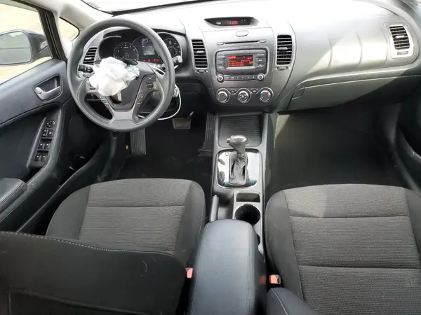 KNAFK5A88H5675323 2017 KIA FORTE - Image 8
