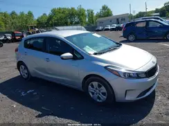 KNAFK5A88H5692932 2017 KIA FORTE
