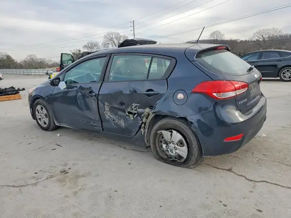 KNAFK5A88H5693515 2017 KIA FORTE - Image 2
