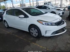 KNAFK5A88H5705579 2017 KIA FORTE