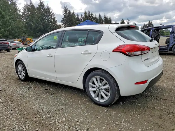 KNAFK5A88H5706313 2017 KIA FORTE - Image 2
