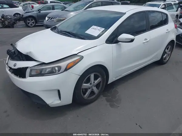 KNAFK5A88H5718221 2017 KIA FORTE - Image 2