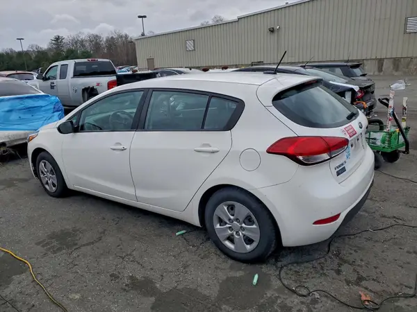 KNAFK5A88J5774116 2018 KIA FORTE - Image 2