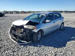 KNAFK5A89G5527177 2016 KIA FORTE