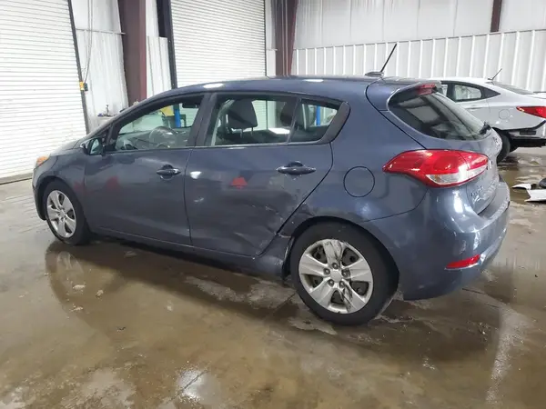 KNAFK5A89G5548692 2016 KIA FORTE - Image 2