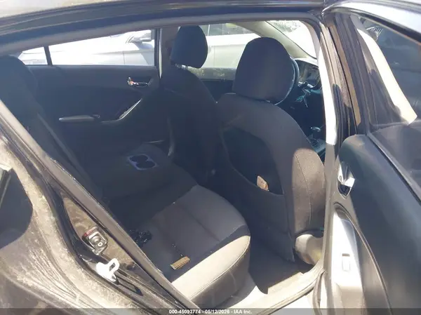 KNAFK5A89G5570322 2016 KIA FORTE - Image 8