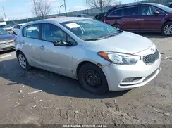 KNAFK5A89G5574144 2016 KIA FORTE