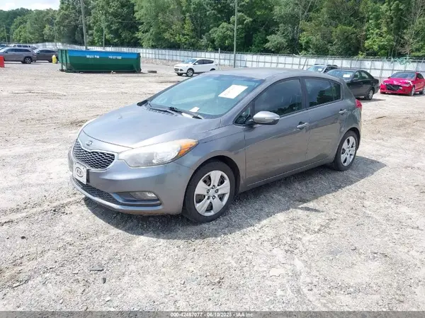 KNAFK5A89G5630678 2016 KIA FORTE - Image 2