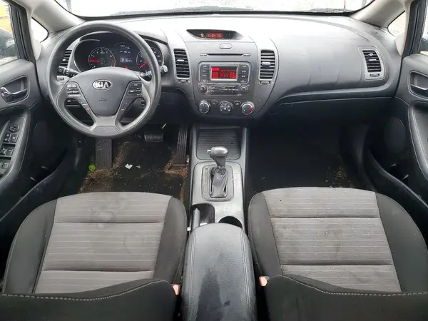 KNAFK5A89G5635539 2016 KIA FORTE - Image 8