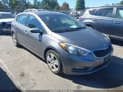 KNAFK5A89G5656648 2016 KIA FORTE