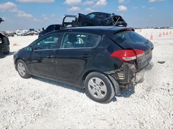 KNAFK5A89H5667358 2017 KIA FORTE - Image 2