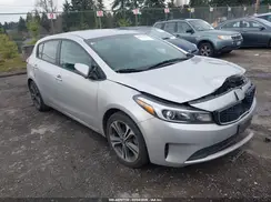 KNAFK5A89H5674584 2017 KIA FORTE