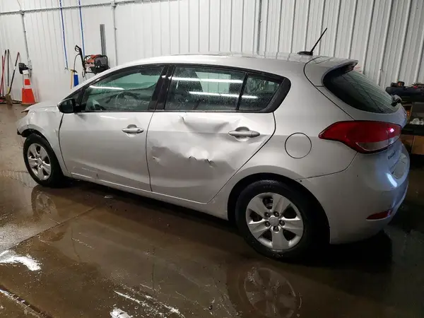 KNAFK5A89H5730796 2017 KIA FORTE - Image 2