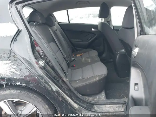 KNAFK5A89J5772052 2018 KIA FORTE - Image 8