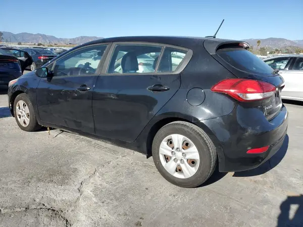KNAFK5A89J5773119 2018 KIA FORTE - Image 2