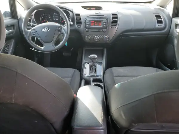 KNAFK5A89J5773637 2018 KIA FORTE - Image 8
