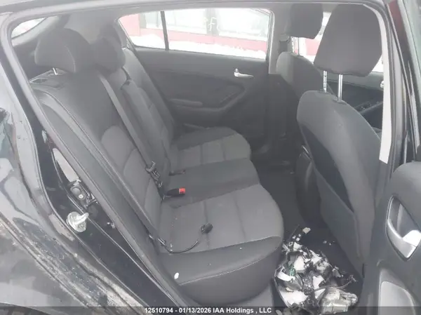 KNAFK5A89J5776344 2018 KIA FORTE - Image 8