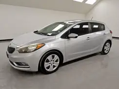 KNAFK5A8XG5527933 2016 KIA FORTE