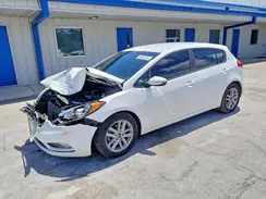 KNAFK5A8XG5575139 2016 KIA FORTE