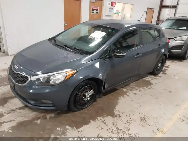 KNAFK5A8XG5583628 2016 KIA FORTE - Image 2