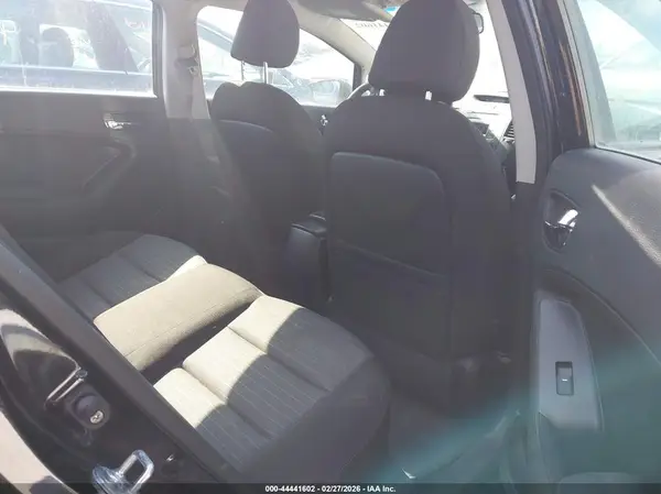 KNAFK5A8XG5621150 2016 KIA FORTE - Image 8