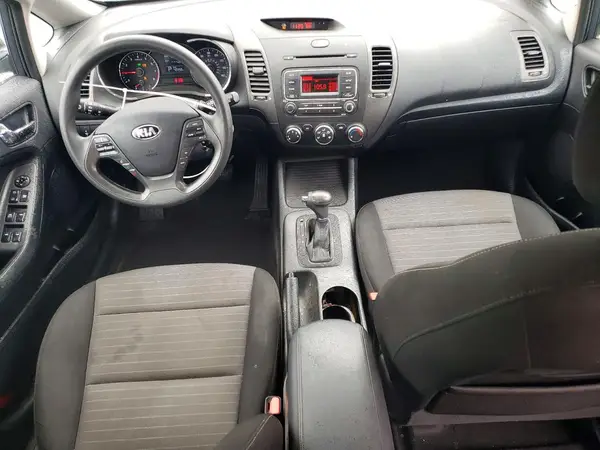 KNAFK5A8XG5622475 2016 KIA FORTE - Image 8
