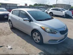 KNAFK5A8XG5629507 2016 KIA FORTE