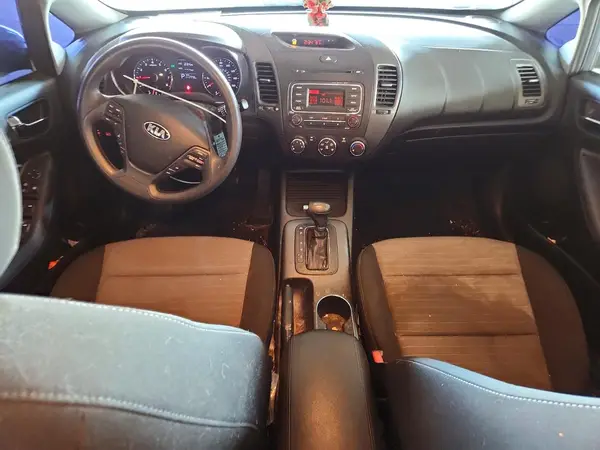 KNAFK5A8XG5630706 2016 KIA FORTE - Image 8